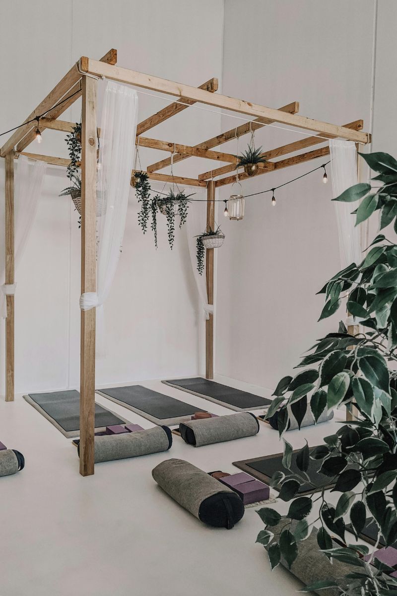 pergola-yoga-mats